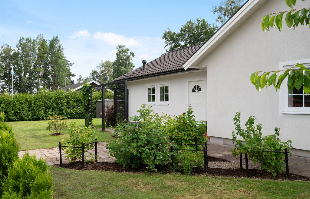 20. Uppfartsrenovering Nya Plattor Villa
