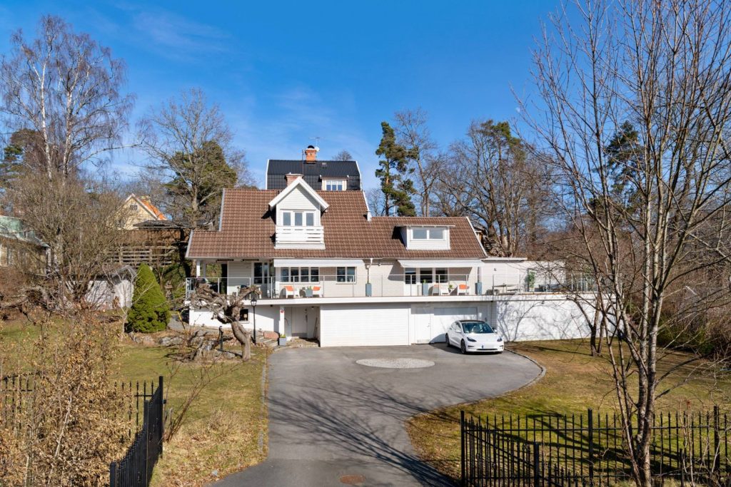 6. Dranering 2 plans villa Kista Husby