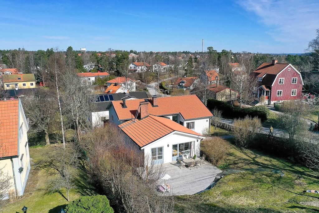 Stenlaggning Garageuppfart Entre Jakobsberg Jarfalla.jpg